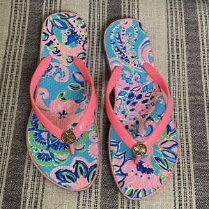 Lilly Pulitzer pool flip flop‎